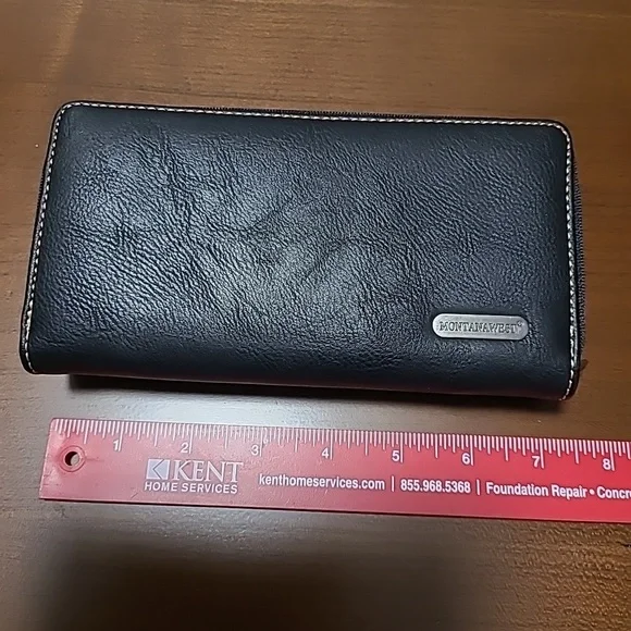 Wallet - Picture 2 of 4